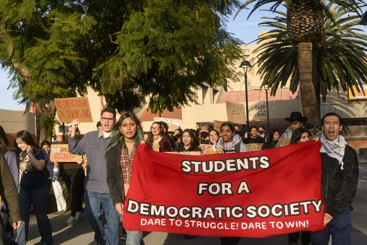 San Jose SDS “Ice Out of the Bay” protest. | Fight Back! News San Jose SDS “Ice Out of the Bay” protest.