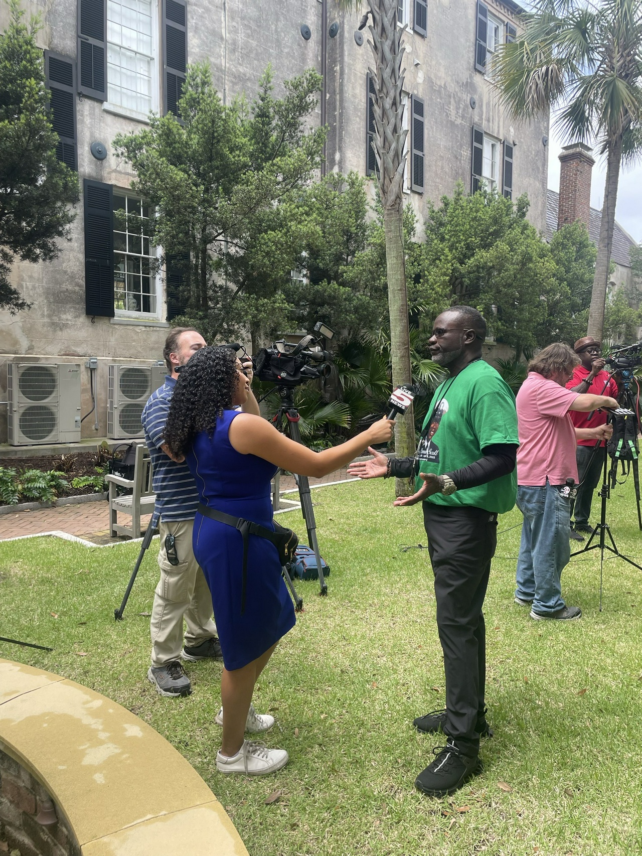 Charleston, South Carolina press conference demand no early release for the cop who killed Walter Scott. | Miranda Xiong/Fight Back! News Charleston, South Carolina press conference demand no early release for the cop who killed Walter Scott.