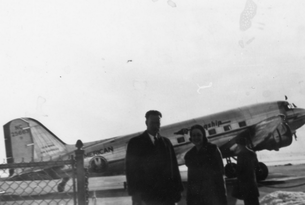 lh-75-0793 - American Airlines Tail Number NC 25663