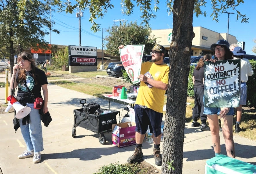 Dallas Starbucks workers on strike.