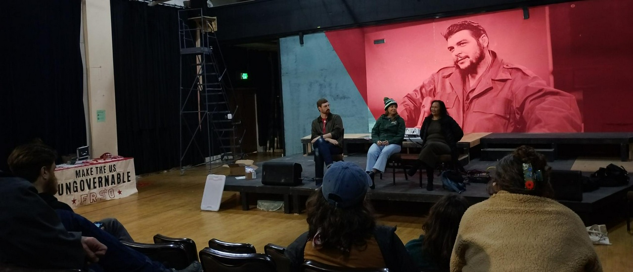 Seattle showing of the film documentary Che: Un Hombre Nuevo.