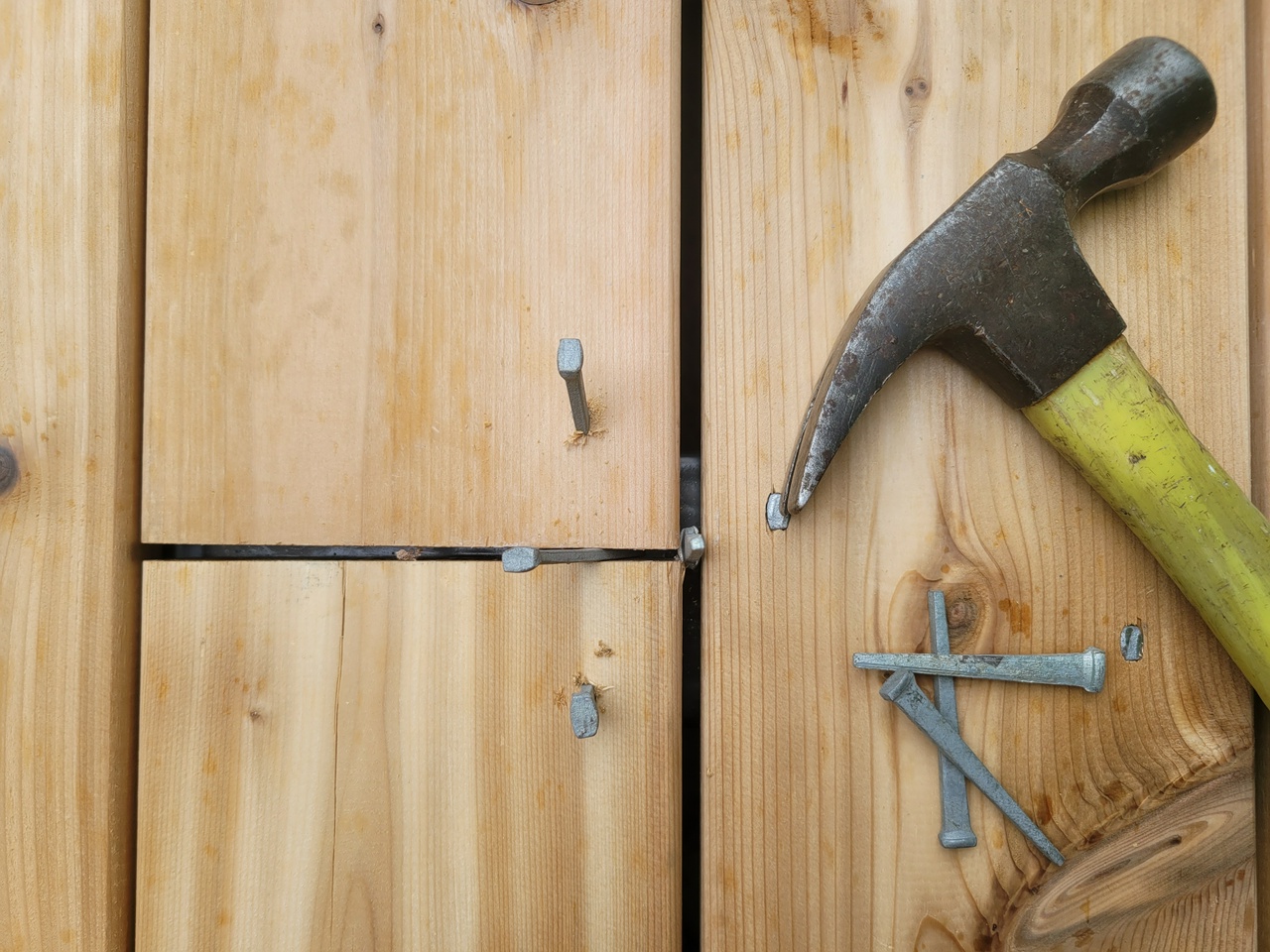 use nails to set gaps