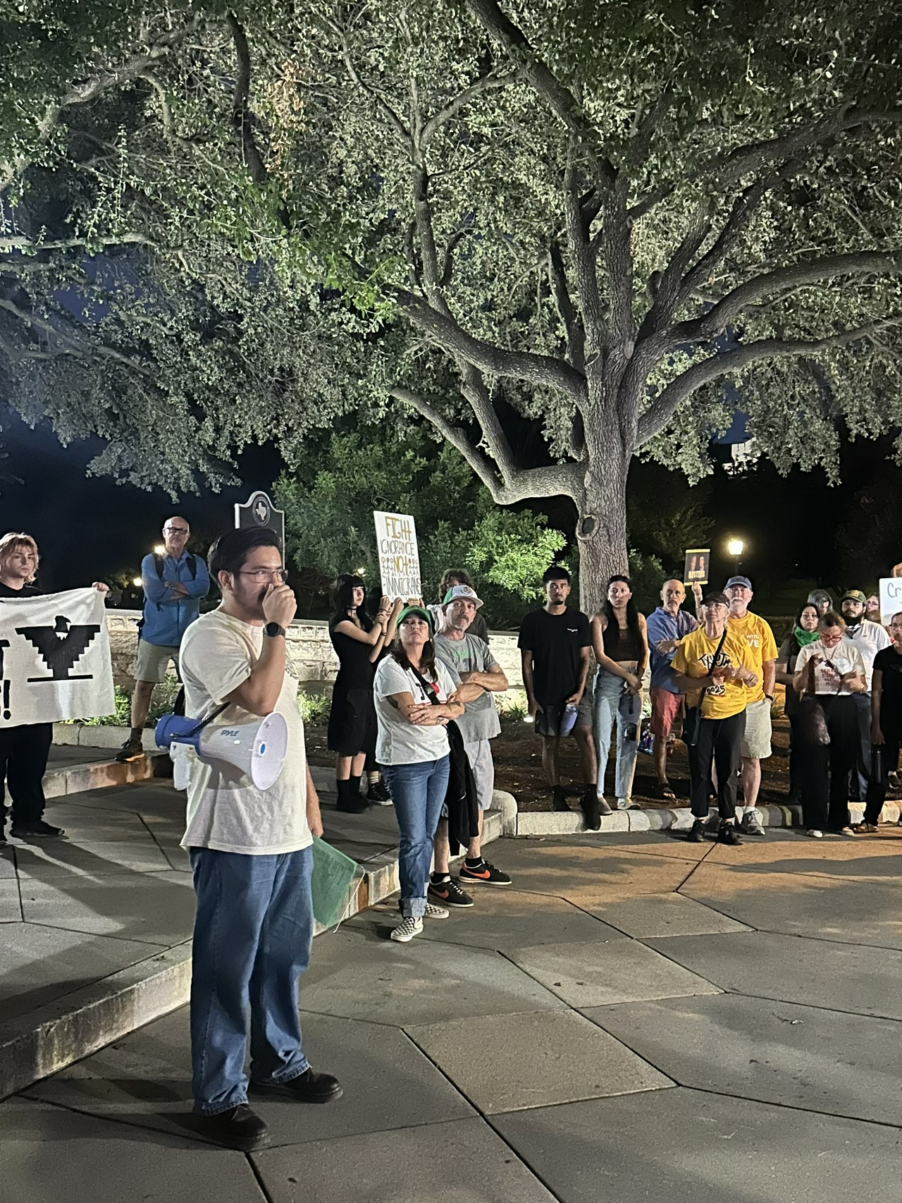 Jesse Valdelamar, president of La Frontera Unida, giving a speech demanding justice. | Fight Back! News
