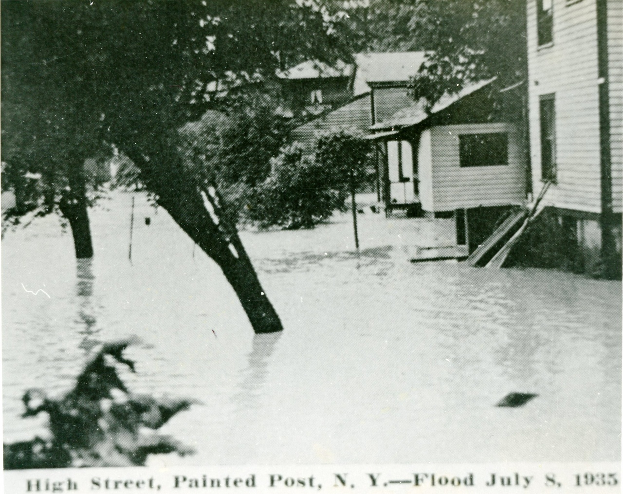 lh-75-0012 - July 1935 Flood