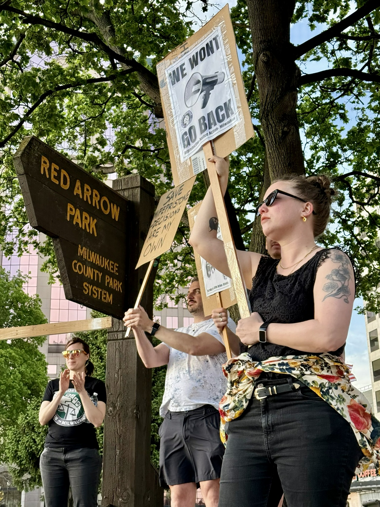 Milwaukee rally for access to mifepristone.
