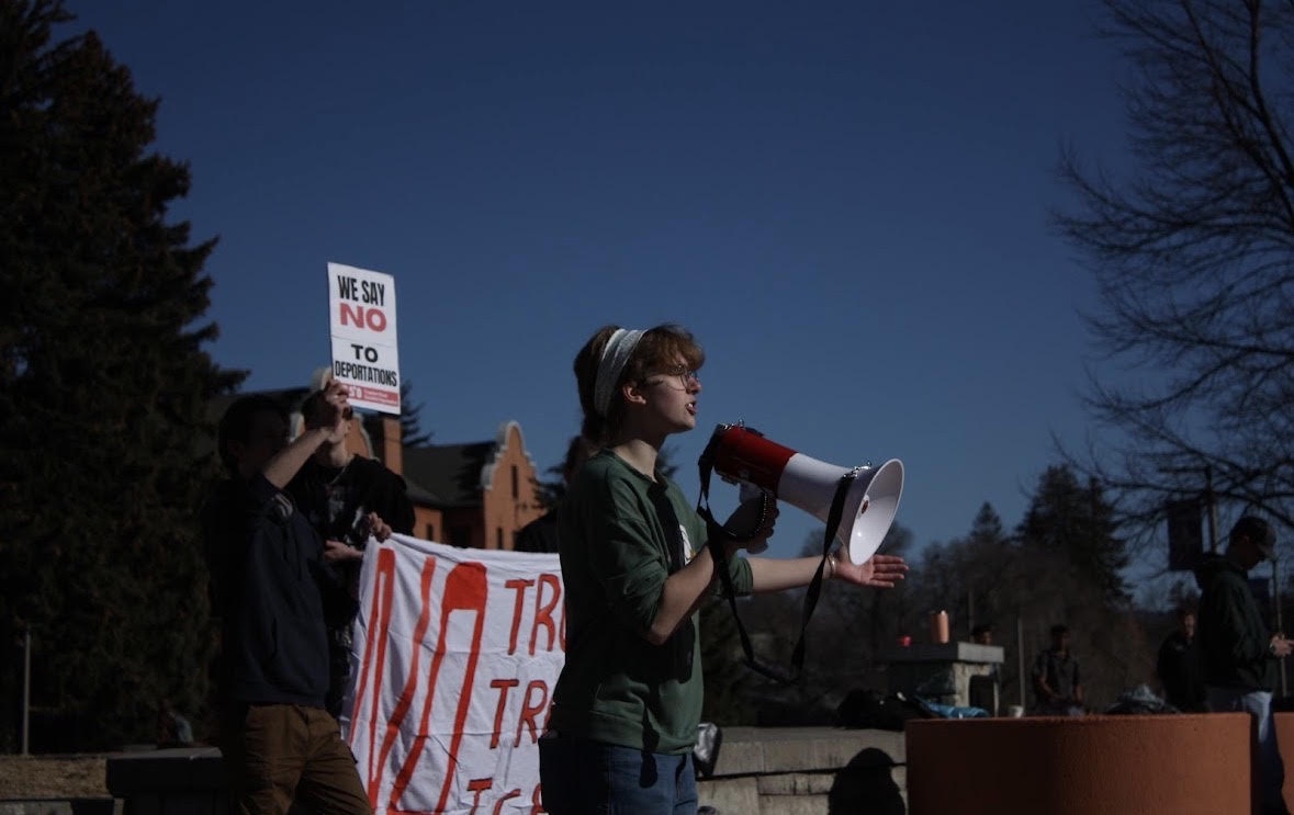 SDS campaign prevents Customs and Border Patrolfrom participation in campus career fair.  
