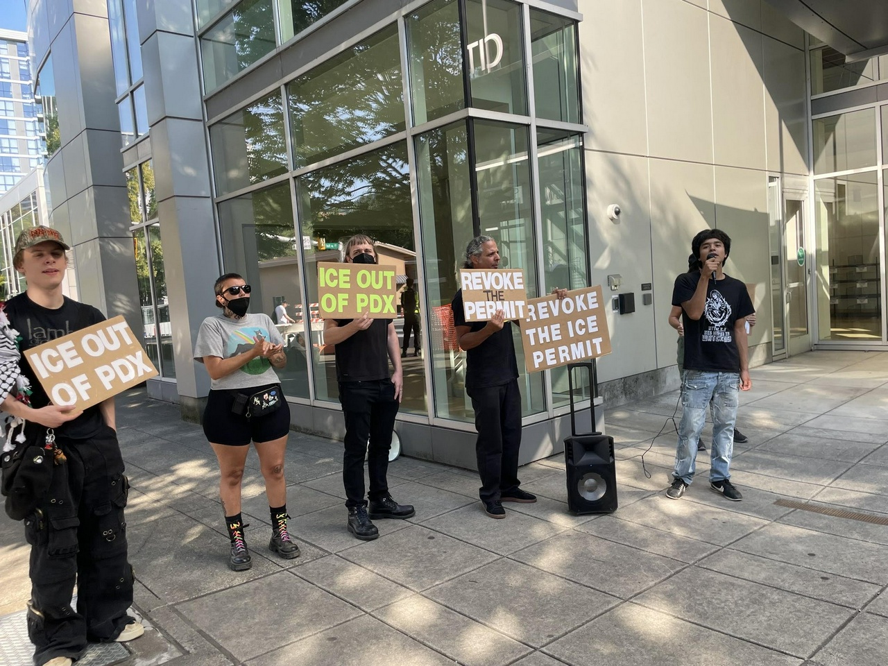 Portland protest demands city revoke permit for ICE facility
