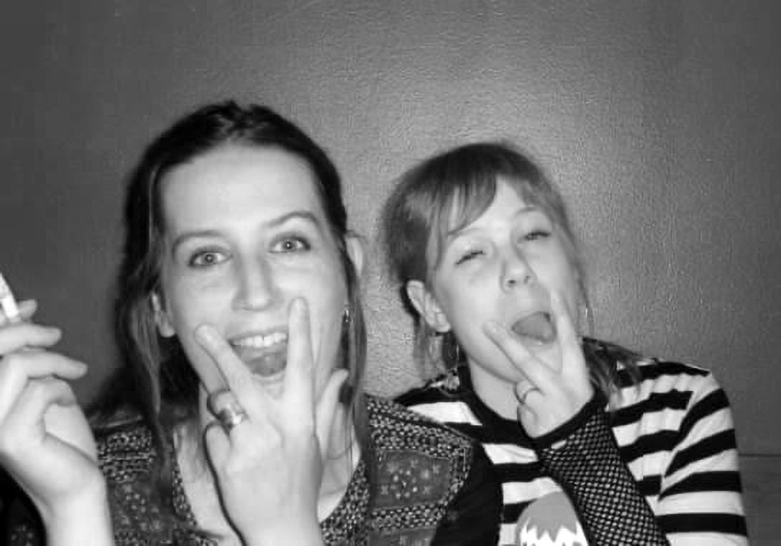 Syskonen Randi och Linn