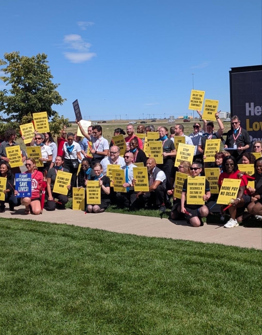 Flight attendants rally at Frontier Airlines headquarters demanding a decent contract. | Fight Back! News Flight attendants rally at Frontier Airlines headquarters demanding a decent contract.