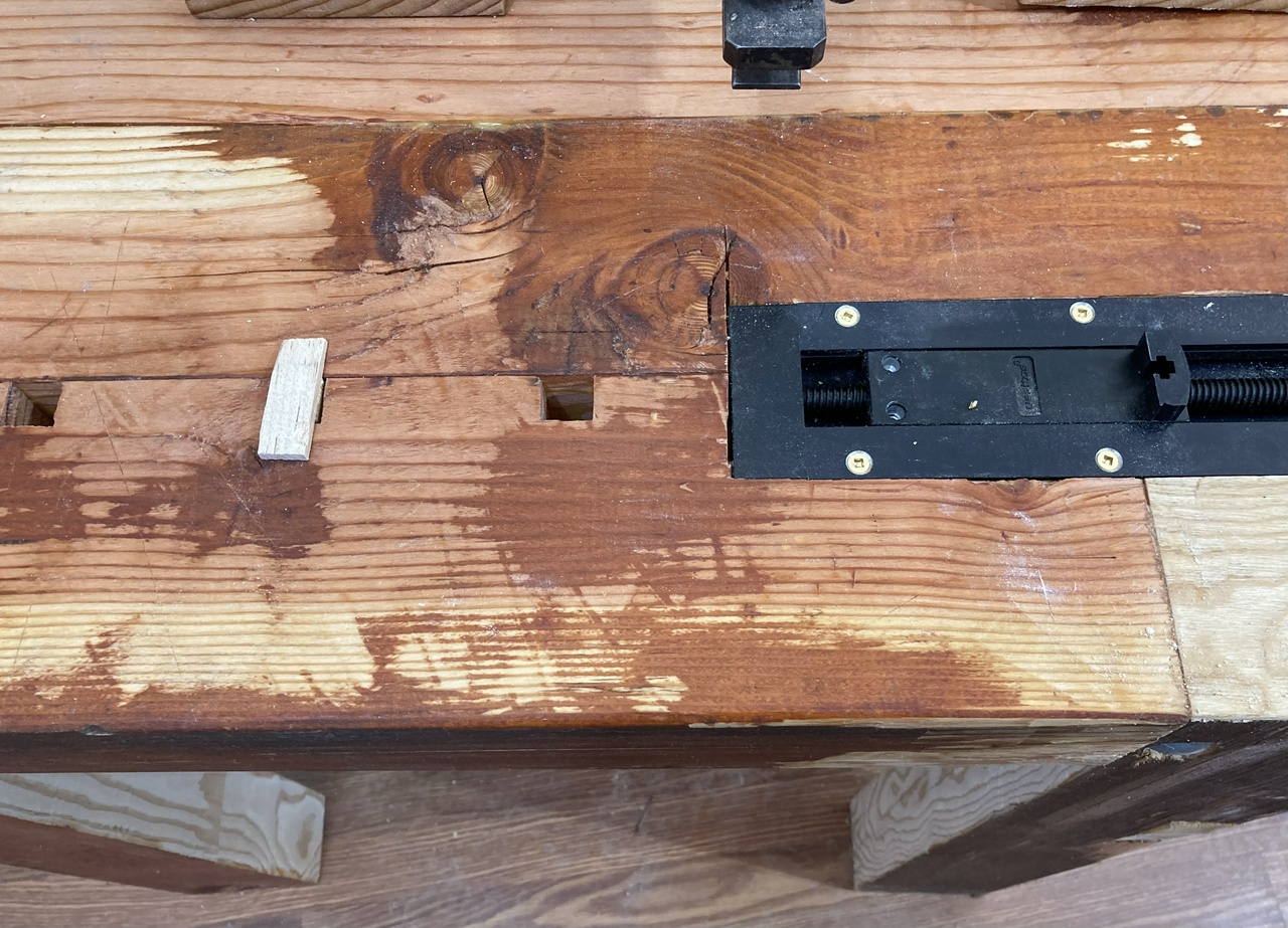 close-up of the inset vise