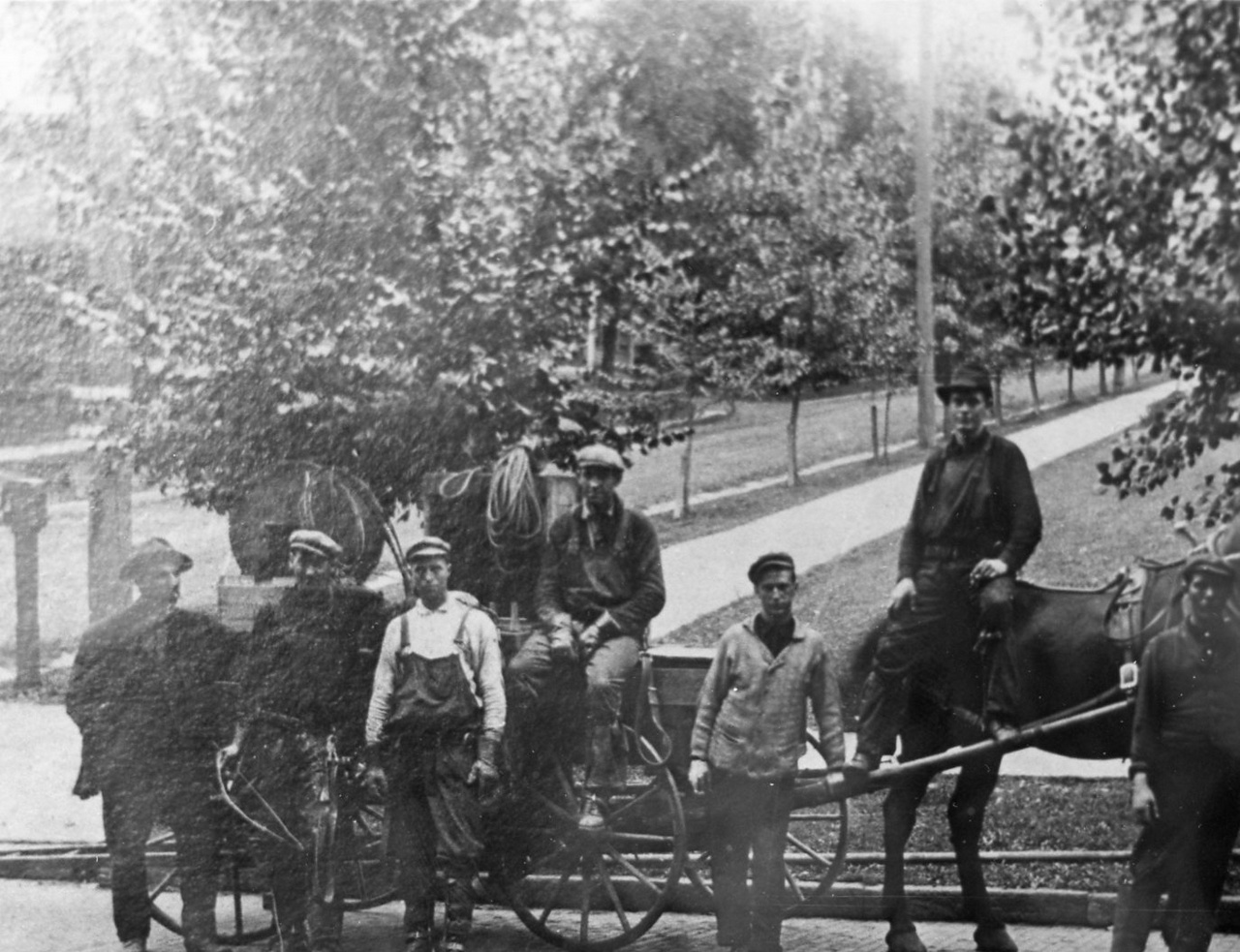 lh-75-1011 - New utilities come to Corning