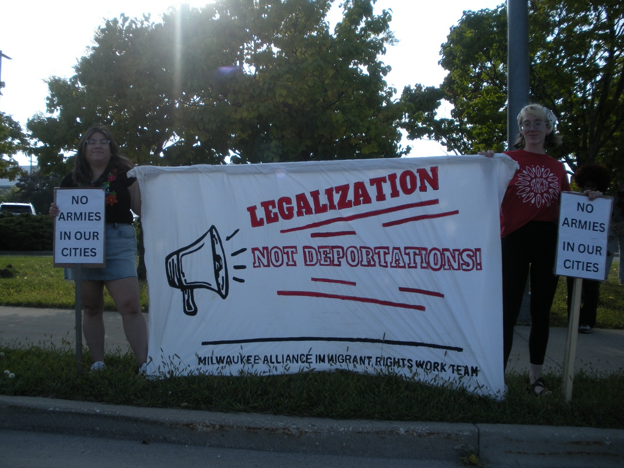 Protesters at Great Lakes Naval Base say ‘No Trump, no Ice!’