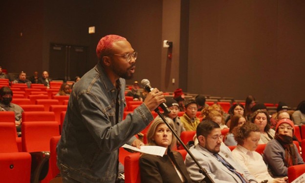 Chicagoans demand police accountability, win declared goals