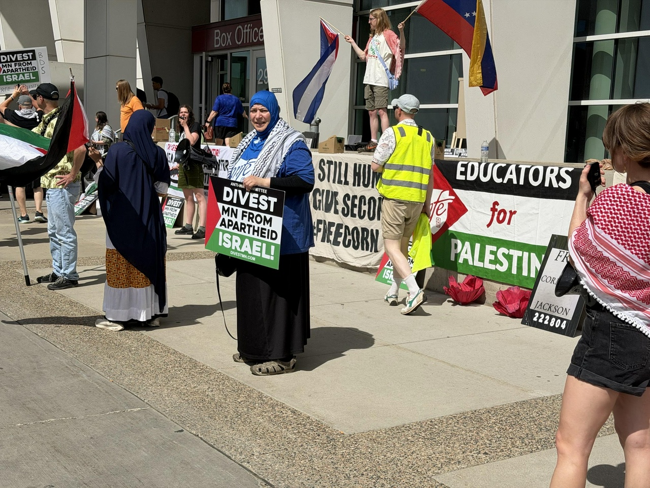 Pro-Palestine protesters at Minnesota DFL Convention demand divestment from apartheid Israel. | Photo Credit: Wyatt Miller