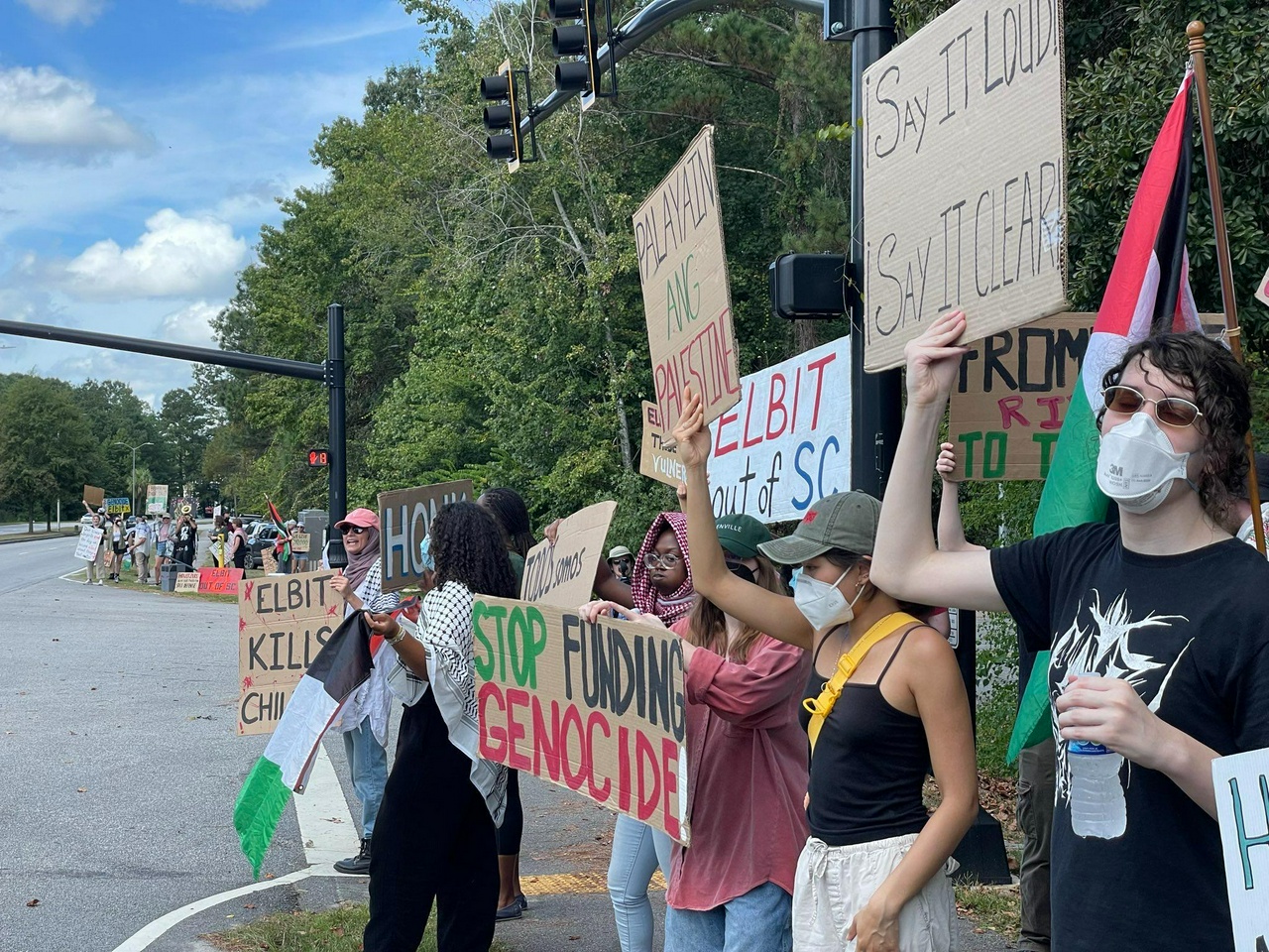 Charleston, South Carolina protest against against corporation facilitating the genocide in Palestine. | Fight Back! News/Autumn Waddell
