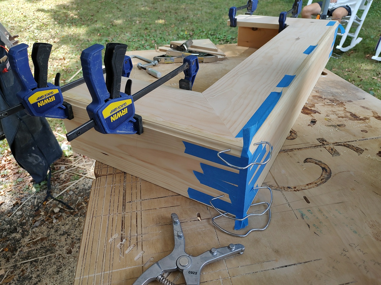 assembling base