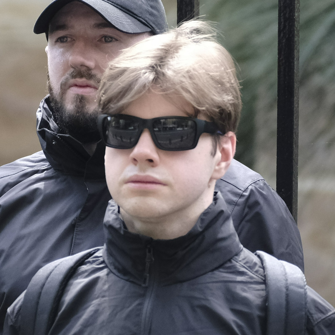 A front-on angle of him