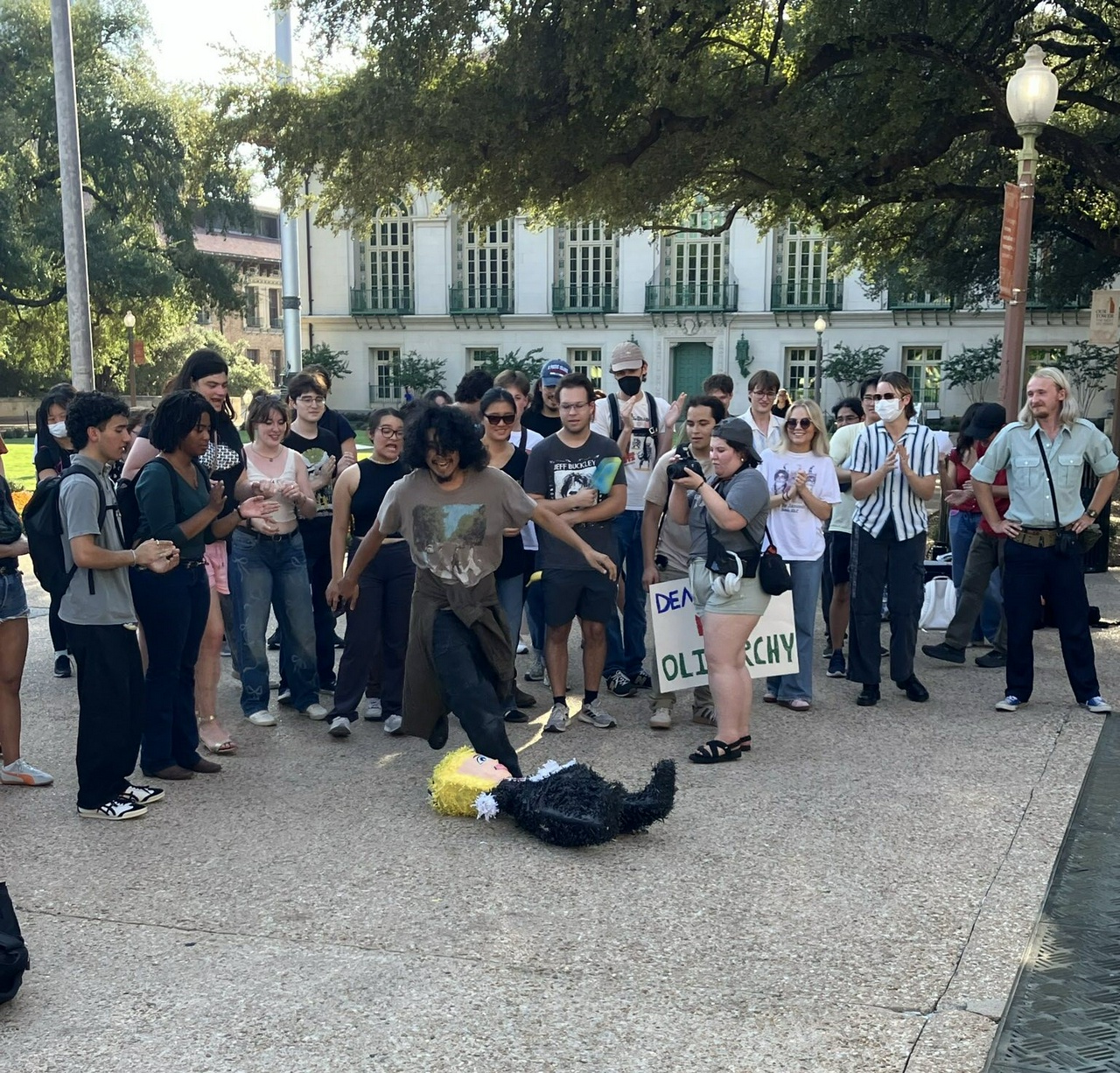 Austin students say ‘Fight Trump’s agenda! No more deportations!’