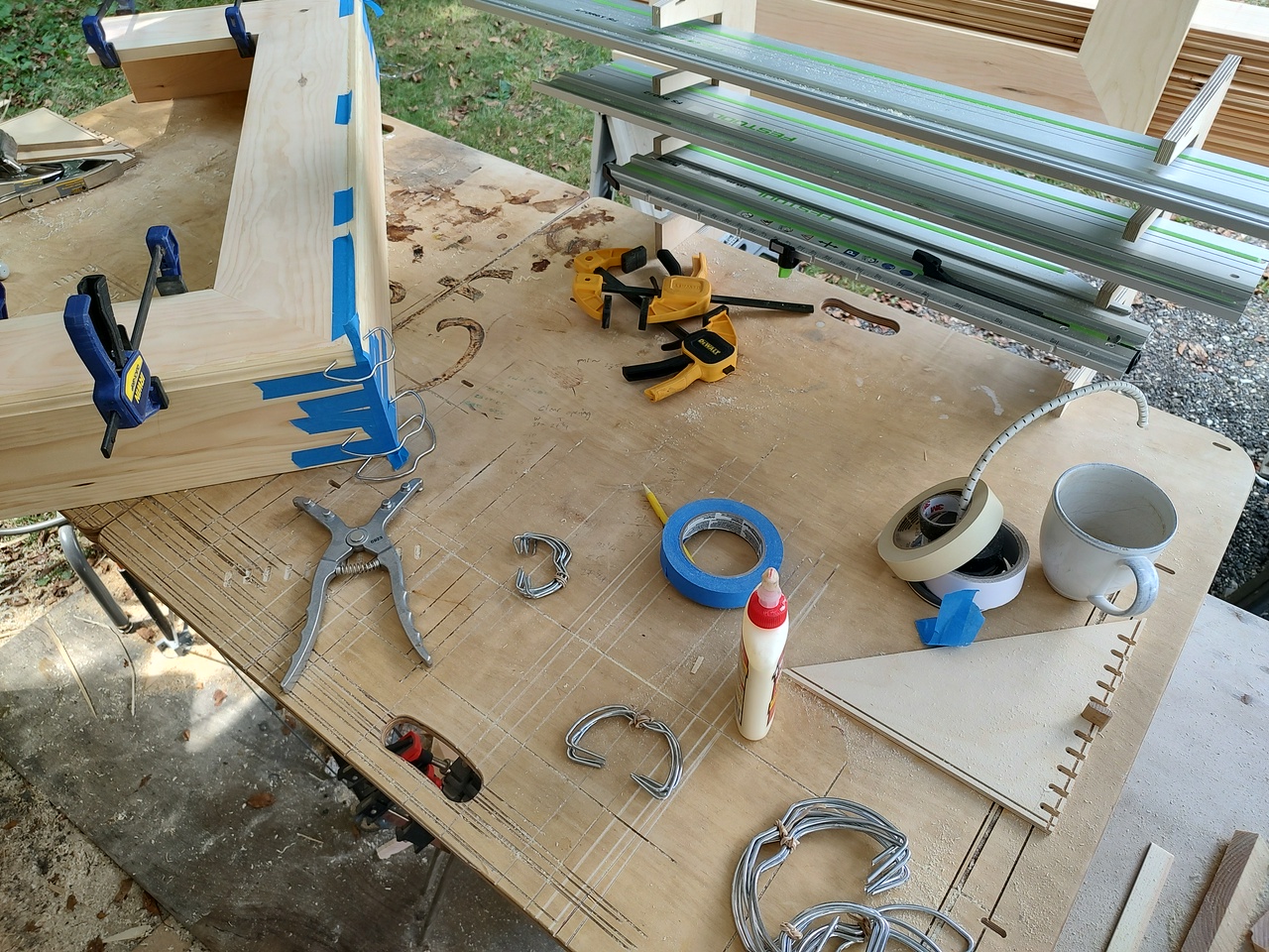 assembling base2