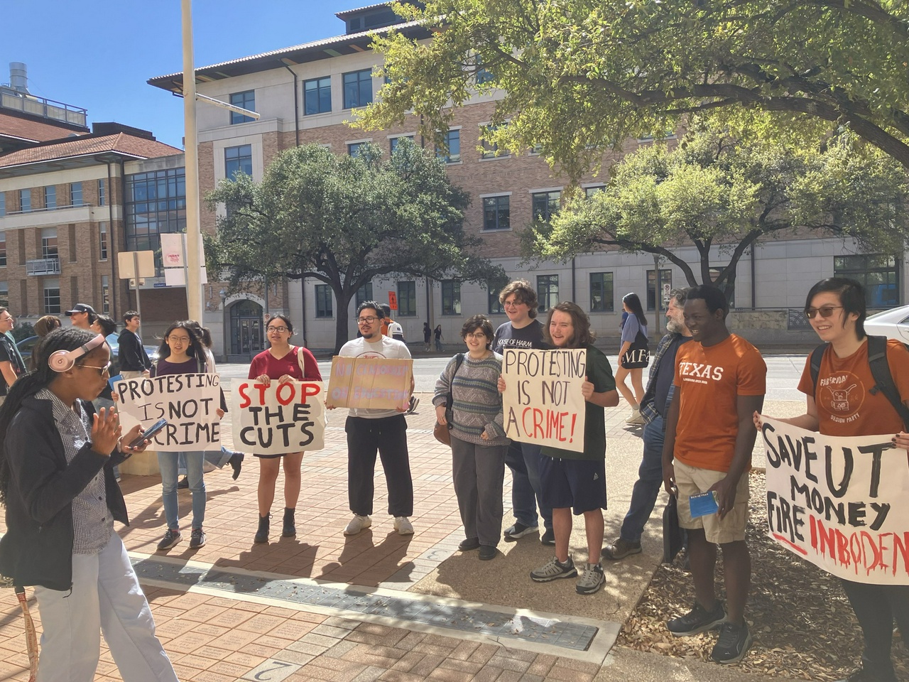 Austin, Texas students rally against repression . | Fight Back! News Austin, Texas students rally against repression .