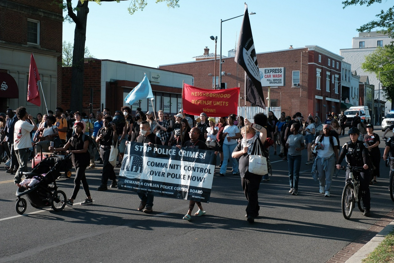DC protest in response to possible lynching at police station.