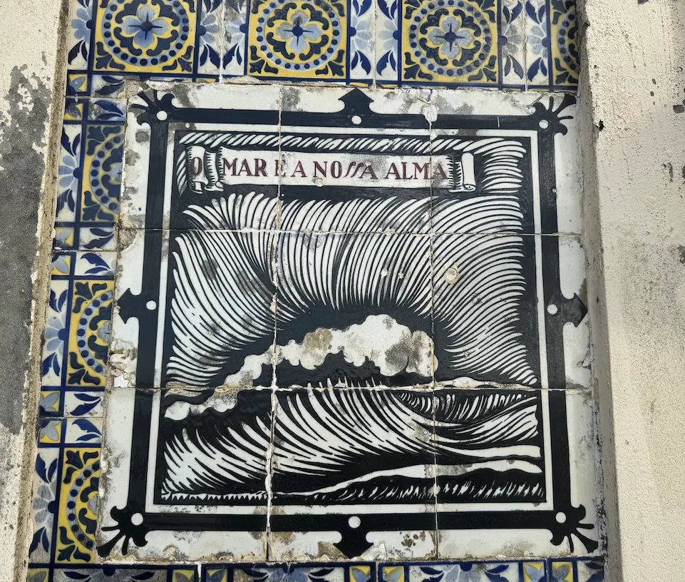 porto wave tile