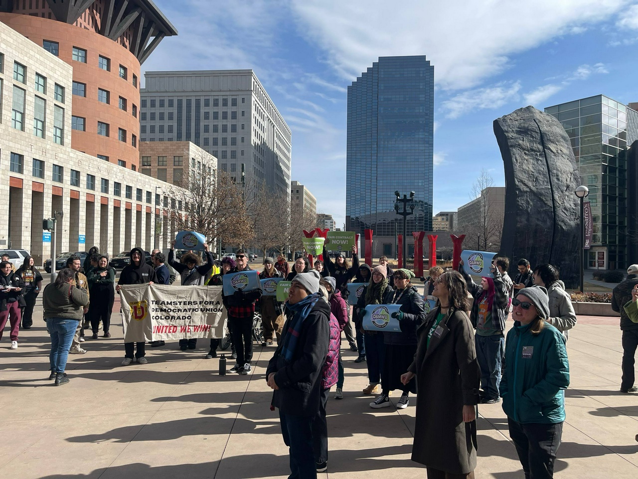 Denver museum workers rally for first contact.