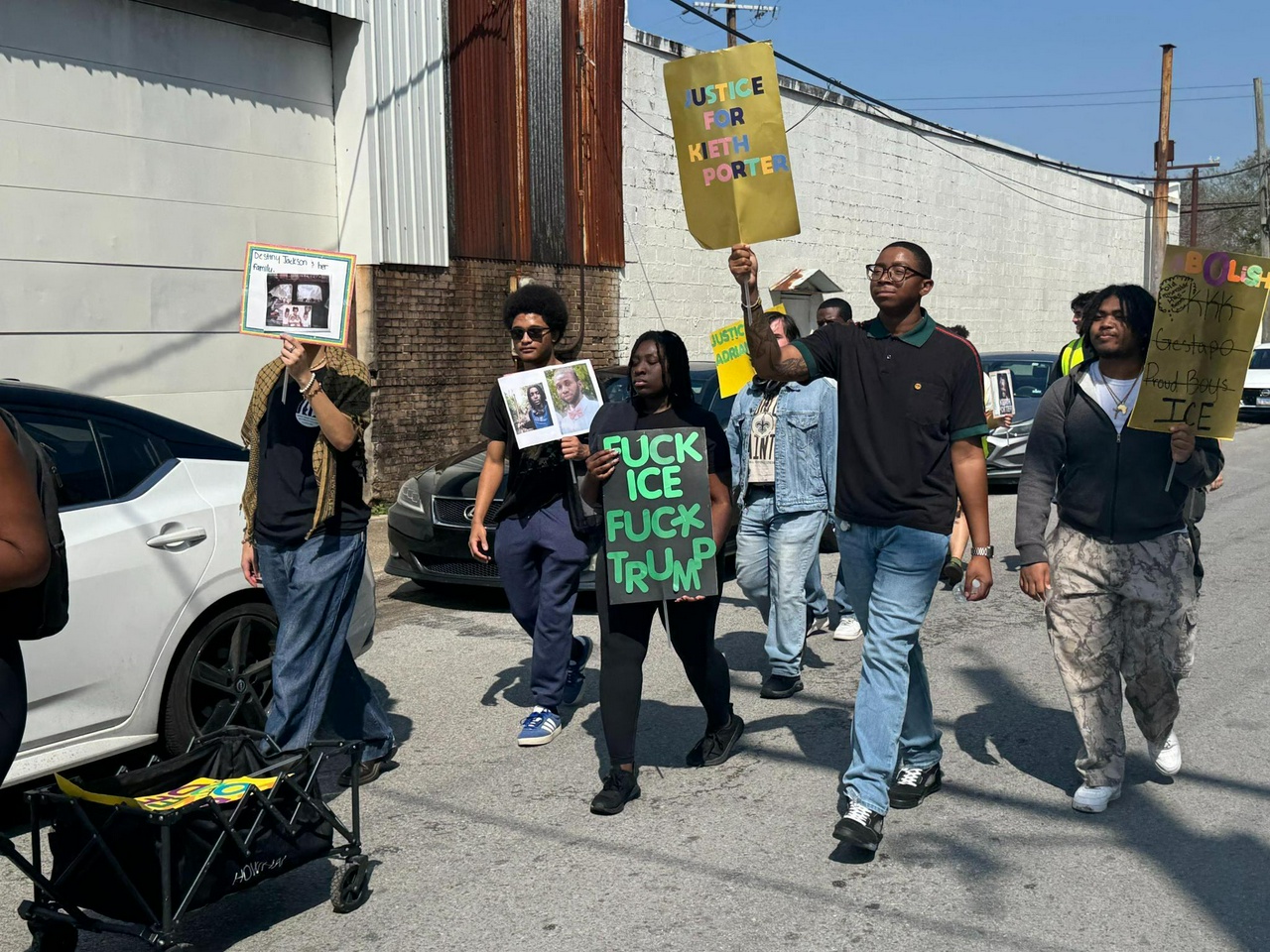 New Orleans: Students walk out against ICE and Trump at Xavier University