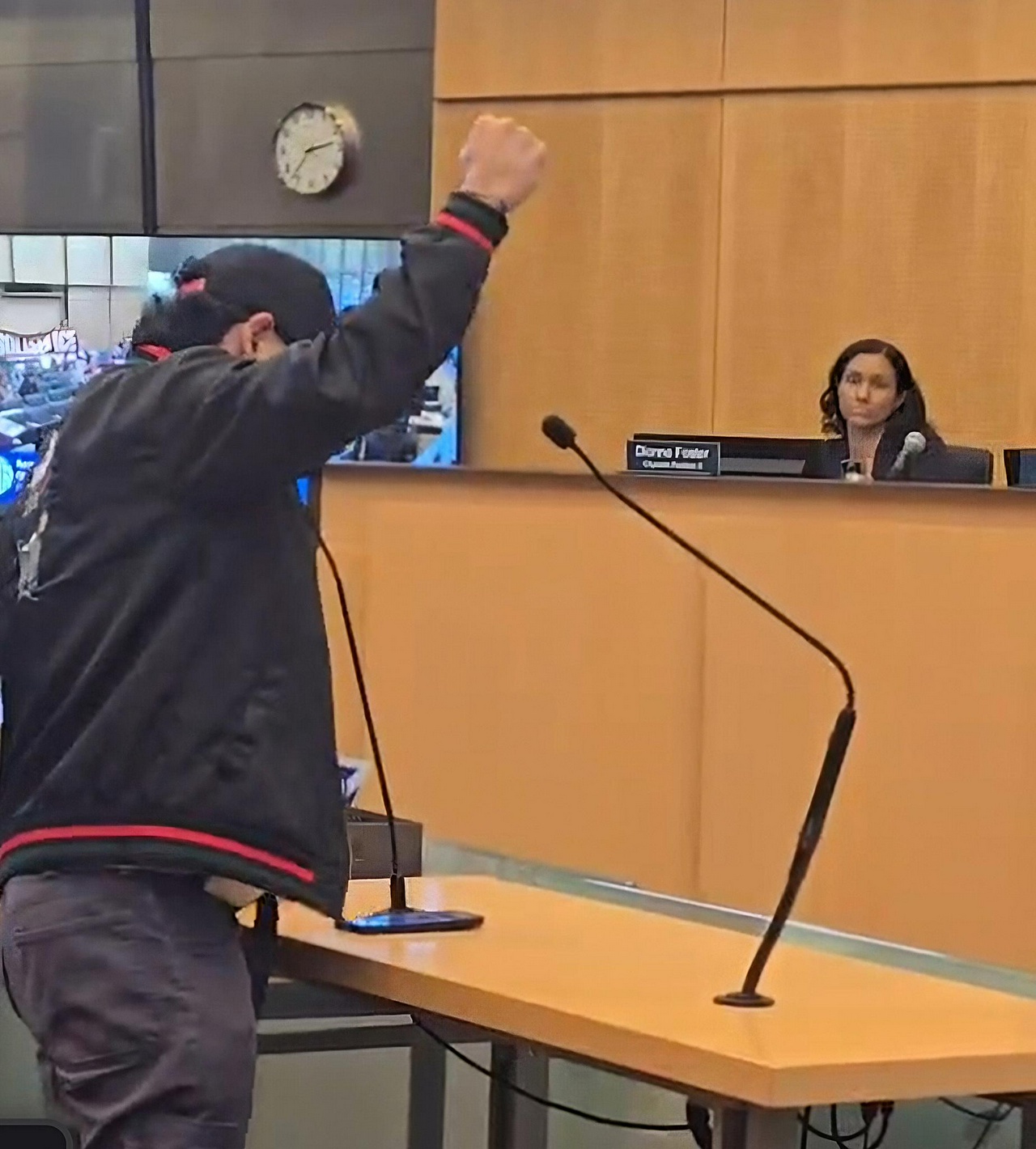 Seattle: City council disrupted by protesters demanding ‘ICE out now!’