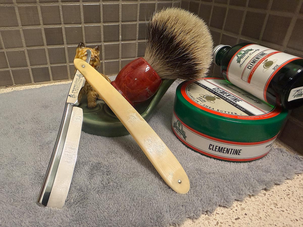 C.V. Heljestrand Pris Bellönt | Mondial Briar Silvertip | Stirling Clementine