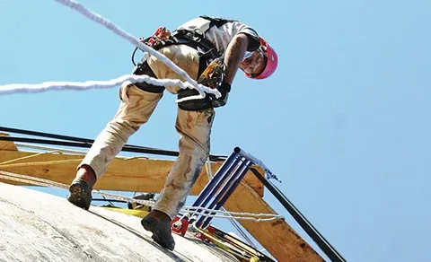 Scaffolding Rope Access Rope Access for Repairs? Here’s Why Permanent Scaffolding Is Still the ...