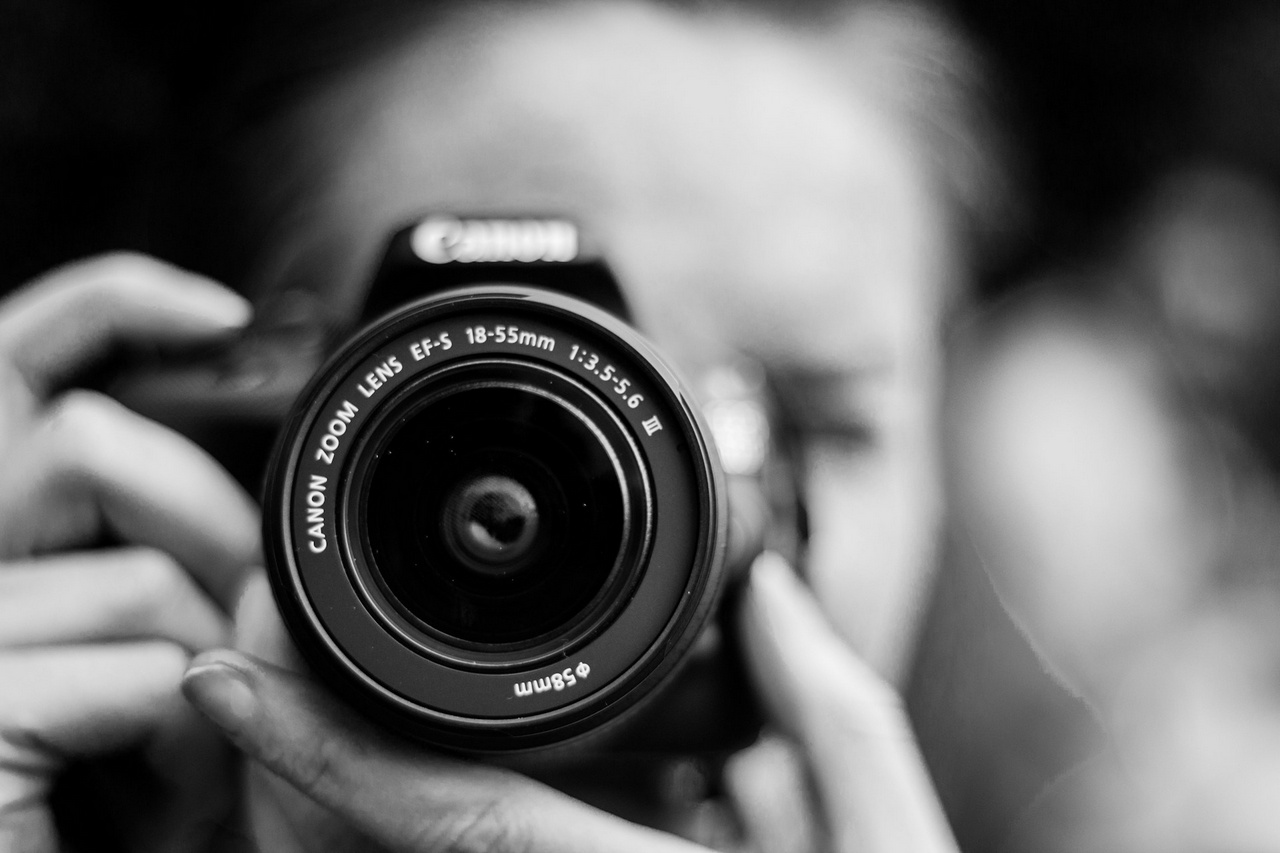 Photo by: [Ailbhe Flynn](https://unsplash.com/photos/person-taking-photo-using-canon-camera-in-shallow-focus-lens-jkZs3Oi9pq0) via [Unsplash](https://unsplash.com/)