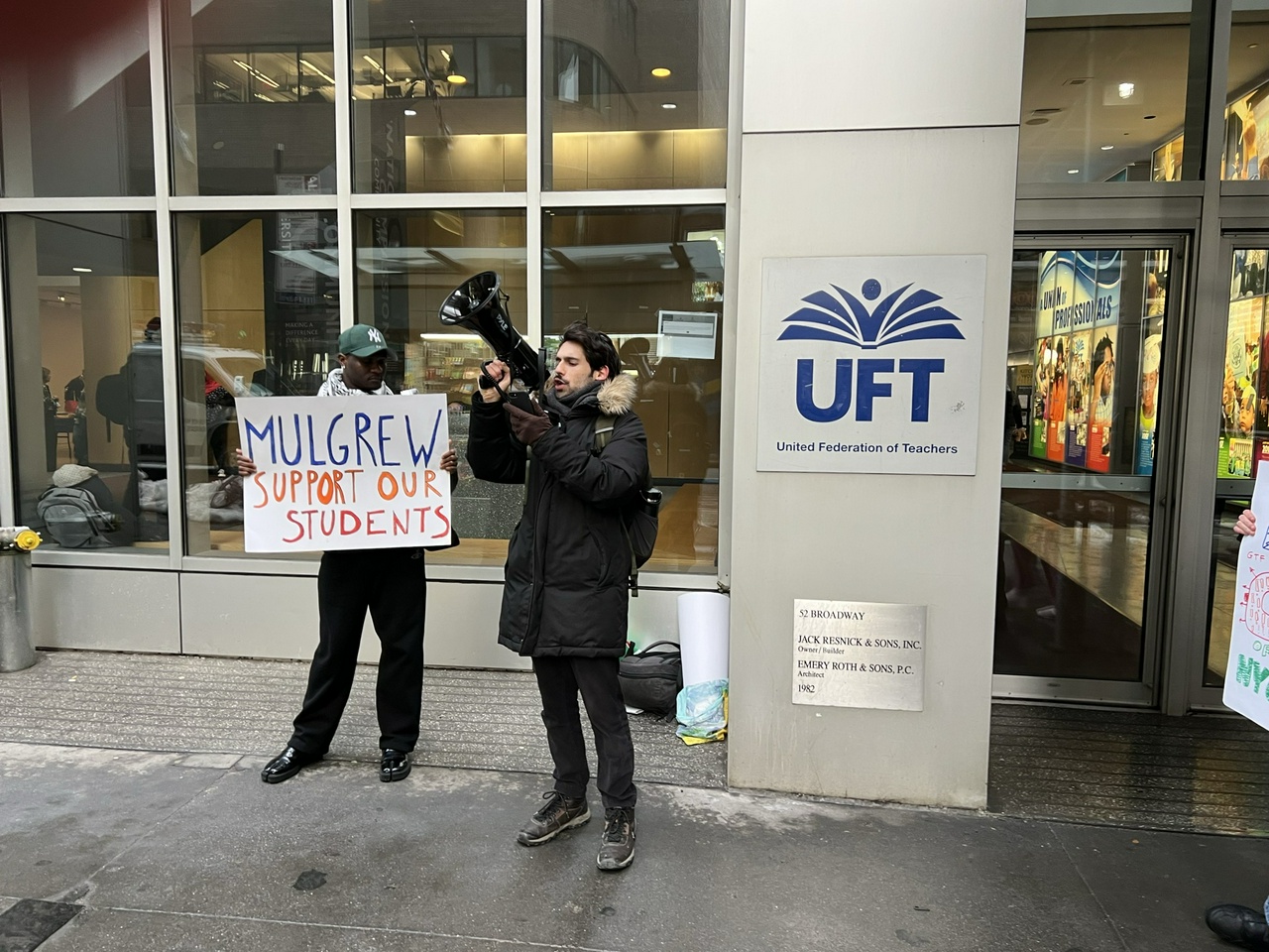 Teachers protest at United Federation of Teachers headquarters demanding more action to defend immigrants. | Fight Back! News Teachers protest at United Federation of Teachers headquarters demanding more action to defend immigrants.