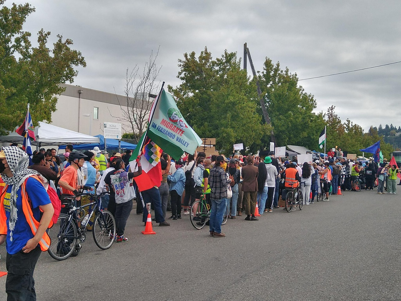 Hundreds unite to shut down Northwest Detention Center