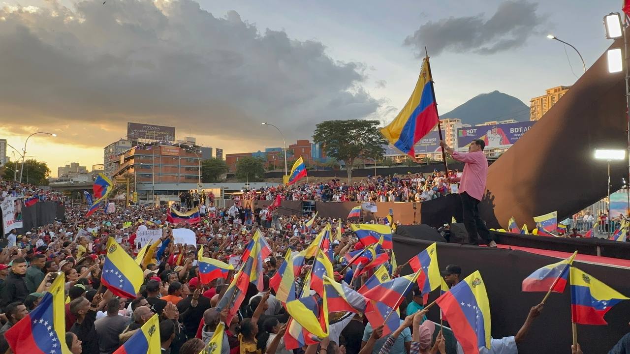 The people of Venezuela stand with President Maduro. | Prensa Presidencial Venezuela