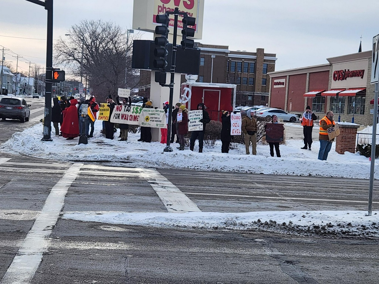 Green Bay protests U.S. intervention in Venezuela
